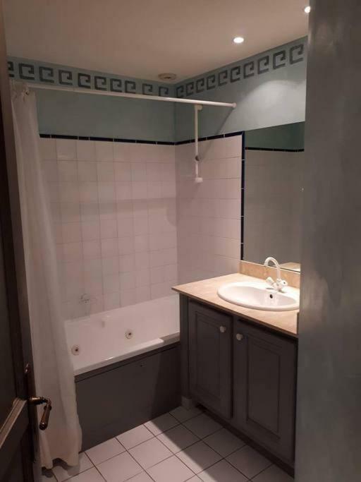 Appartement 7 Chateau Des Gipieres Montbrun-les-Bains Eksteriør billede